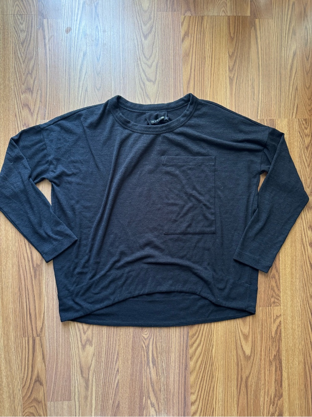 Rag & Bone Black Long Sleeve Tee Large Pocket Minimalist Luxe Basic